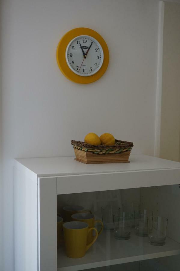 Suites In Sicily อาชิเรอาเล ภายนอก รูปภาพ